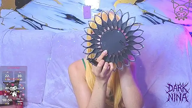 Snapshot of dark_nina__ chatting on 06/16/26, 04:37 dark nina online show from 06/16/26, 04:37