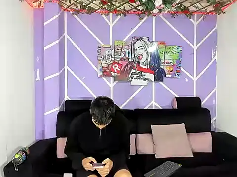 Nahomi hot 77 online show from 05/14/26, 12:12