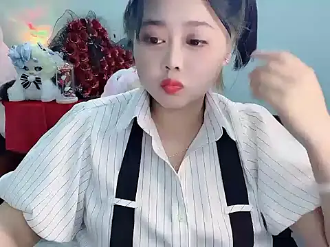 Nhanlu009 online show from 04/26/26, 02:04