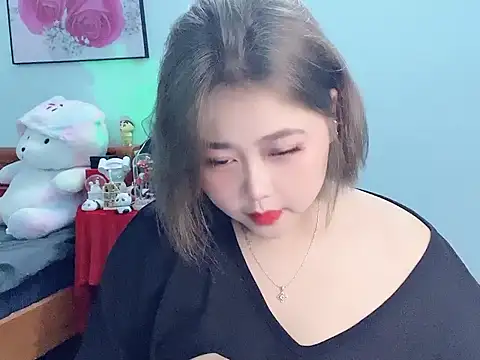 Snapshot of Nhanlu009 chatting on 05/27/26, 12:46 Nhanlu009 online show from 05/27/26, 12:46
