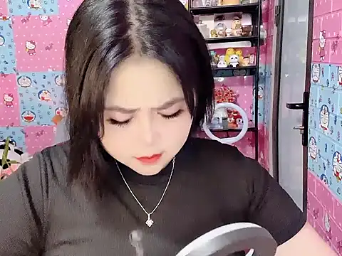 Snapshot of Nhanlu009 chatting on 07/19/26, 01:04 Nhanlu009 online show from 07/19/26, 01:04
