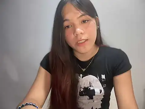 tastelikesugar19 online show from 06/04/26, 09:48