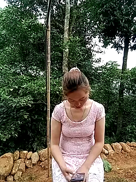 gogo-min online show from 04/17/26, 12:35