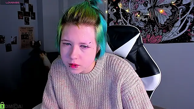 LittleKittenStar online show from 04/19/26, 02:55