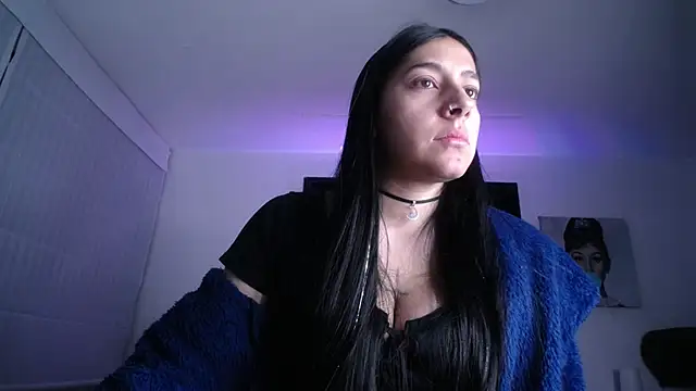 Melannyy V online show from 04/21/26, 12:33