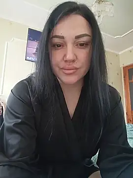 Snapshot of Elsie-Nora chatting on 05/21/26, 06:31 Elsie-Nora online show from 05/21/26, 06:31