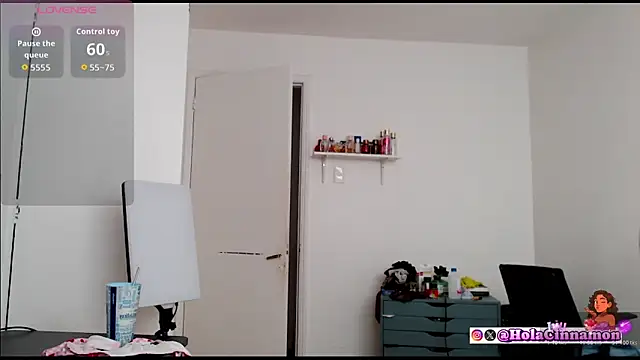 CinnamonRosa online show from 04/01/26, 09:23