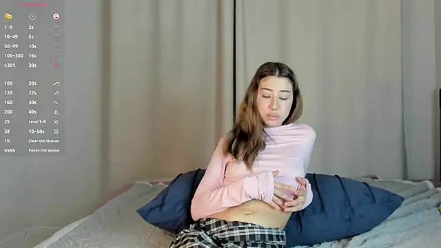 gigi meii online show from 04/27/26, 02:15