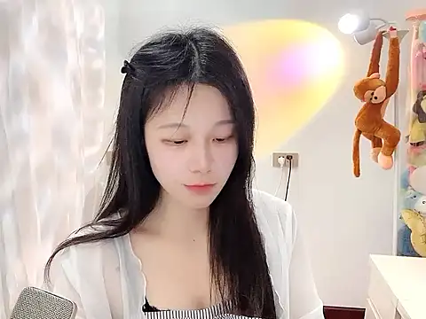 Snapshot of QQ-7890 chatting on 03/28/26, 12:05 QQ-7890 online show from 03/28/26, 12:05