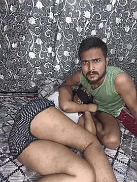 Snapshot of Crazy_couple143 chatting on 03/19/26, 09:30 Crazy couple143 online show from 03/19/26, 09:30