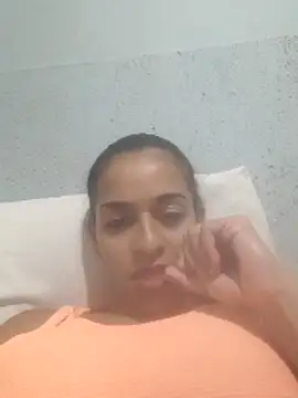 Beatriz2211 online show from 04/04/26, 04:22