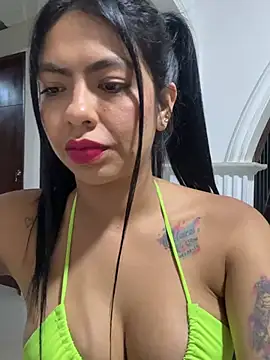 Noa rousse01 online show from 05/09/26, 04:39