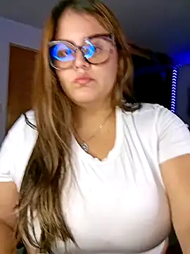 Bonny rousse01 online show from 04/07/26, 12:16