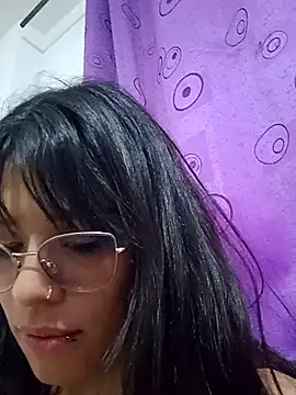 Snapshot of avalustyy chatting on 03/26/26, 10:37 avalustyy online show from 03/26/26, 10:37