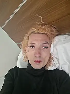 Snapshot of GoddessOfLove882026 chatting on 04/08/26, 04:29 GoddessOfLove882026 online show from 04/08/26, 04:29