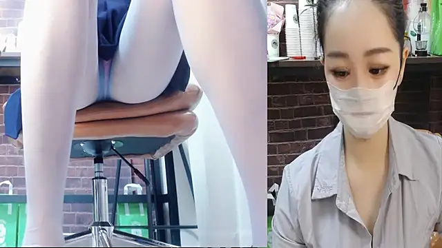 Snapshot of Latte-01 chatting on 05/09/26, 03:34 Latte-01 online show from 05/09/26, 03:34