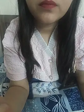 Snapshot of neelam_rawat chatting on 06/22/26, 04:59 neelam rawat online show from 06/22/26, 04:59