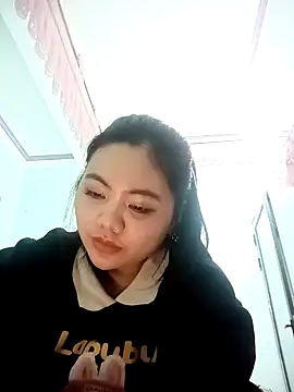 Snapshot of Mi-milan chatting on 03/21/26, 08:19 Mi-milan online show from 03/21/26, 08:19