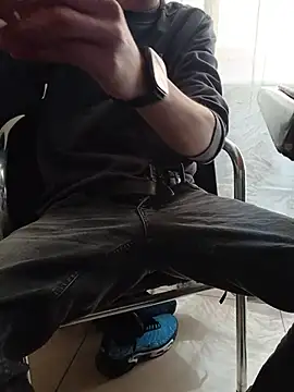 Skinboy06 online show from 04/24/26, 10:39