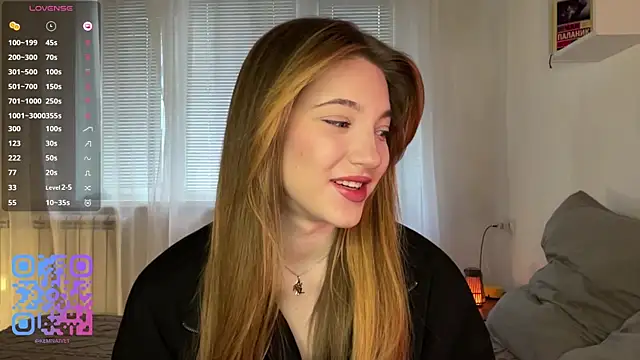 1Kellynaive online show from 04/22/26, 03:24