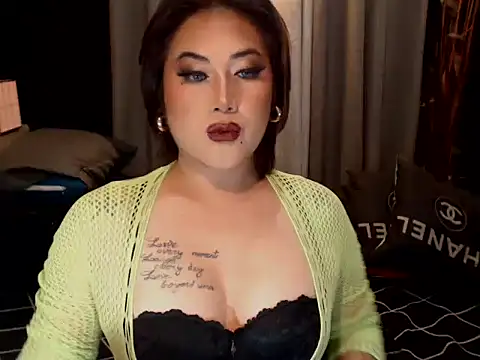 Snapshot of YourMistressAggy chatting on 07/10/26, 07:05 YourMistressAggy online show from 07/10/26, 07:05