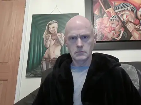 Snapshot of Useless_Wanker chatting on 04/06/26, 02:42 Useless Wanker online show from 04/06/26, 02:42