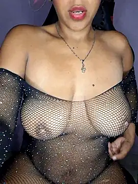 Snapshot of emily_fox01 chatting on 04/11/26, 03:22 emily fox01 online show from 04/11/26, 03:22