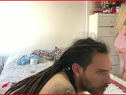 DreadObsessionxX online show from 05/15/26, 01:29