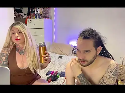 DreadObsessionxX online show from 05/18/26, 05:35