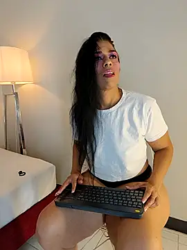 KarolVIPXXX online show from 03/31/26, 10:48