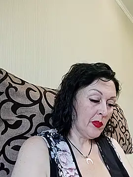 HelgaDennis online show from 06/27/26, 12:22