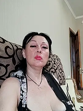 HelgaDennis online show from 06/30/26, 04:41