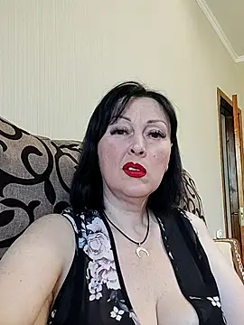 HelgaDennis online show from 07/07/26, 07:34