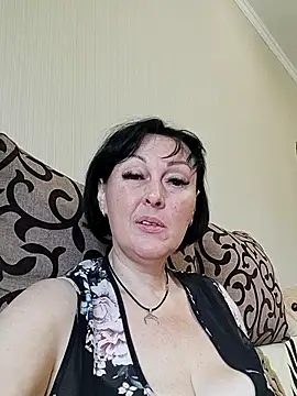 HelgaDennis online show from 07/20/26, 11:01