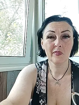 HelgaDennis online show from 08/04/26, 12:52