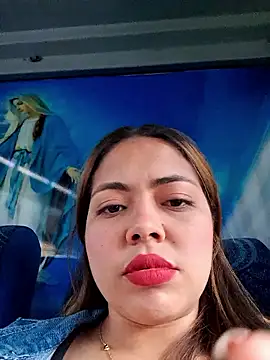 Snapshot of Yelii_ chatting on 05/02/26, 04:12 Yelii online show from 05/02/26, 04:12