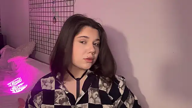 CozyPeony online show from 04/05/26, 10:23