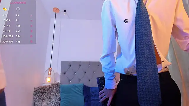 Snapshot of your_d0ll1 chatting on 03/20/26, 05:01 your d0ll1 online show from 03/20/26, 05:01