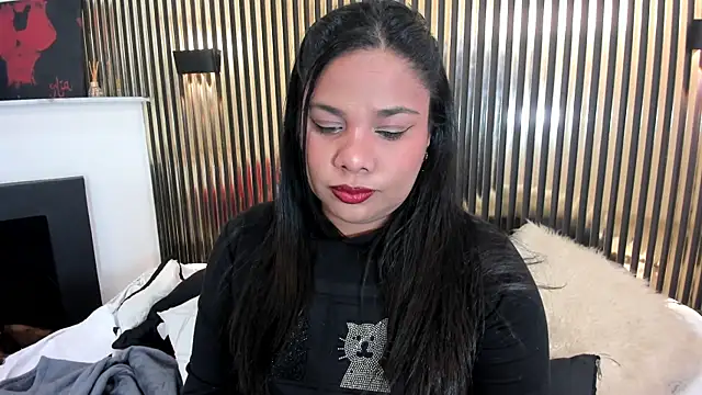 Cloee evans online show from 03/27/26, 12:05