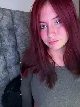 Mia berris online show from 03/25/26, 12:11