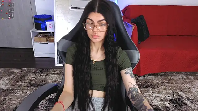 AnacondaOnn online show from 05/30/26, 06:21
