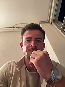 globalfucker34 online show from 06/19/26, 08:12