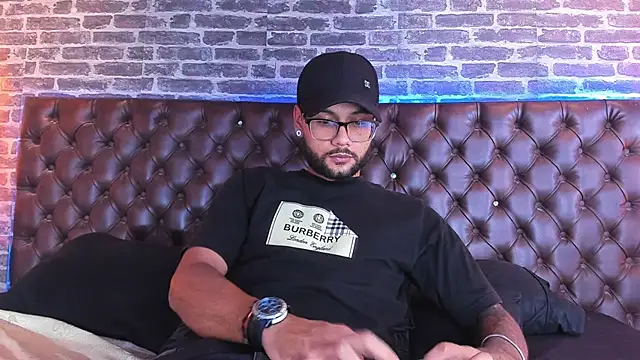 KyleJoss30 online show from 04/24/26, 09:17