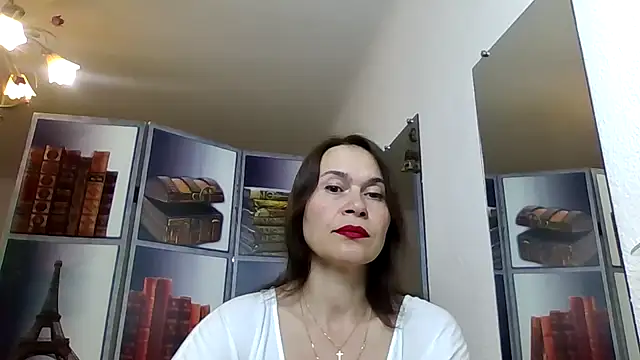 Snapshot of Selena_Moo chatting on 05/10/26, 12:54 Selena Moo online show from 05/10/26, 12:54