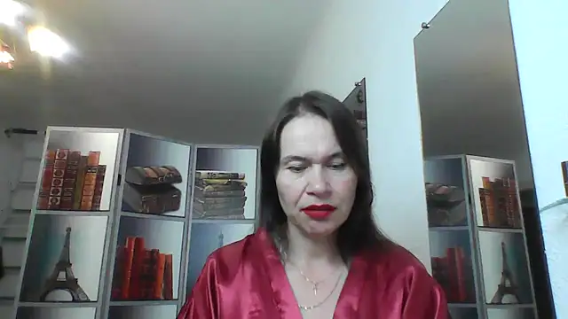 Snapshot of Selena_Moo chatting on 06/20/26, 09:34 Selena Moo online show from 06/20/26, 09:34