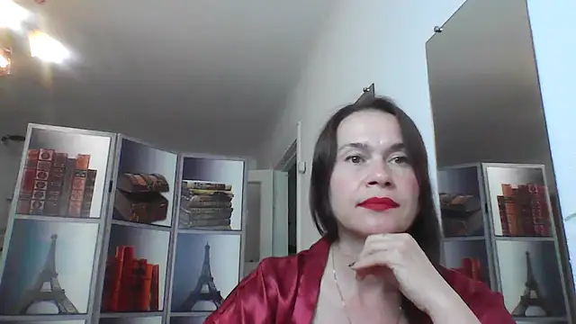 Snapshot of Selena_Moo chatting on 07/05/26, 10:22 Selena Moo online show from 07/05/26, 10:22