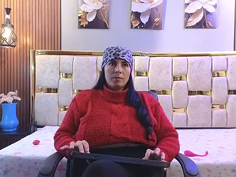 Snapshot of HELLEN_MARK chatting on 05/01/26, 11:15 HELLEN MARK online show from 05/01/26, 11:15