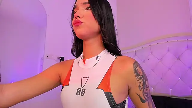 Majo Sweett online show from 04/13/26, 01:55