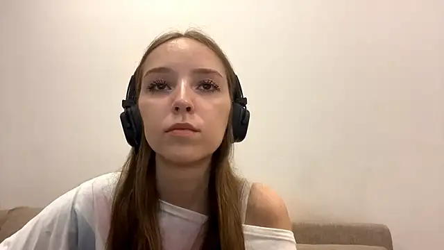 Snapshot of TanjaBrounson chatting on 03/20/26, 03:06 TanjaBrounson online show from 03/20/26, 03:06