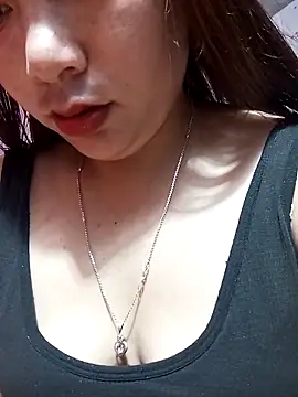 Hena   online show from 03/24/26, 01:38